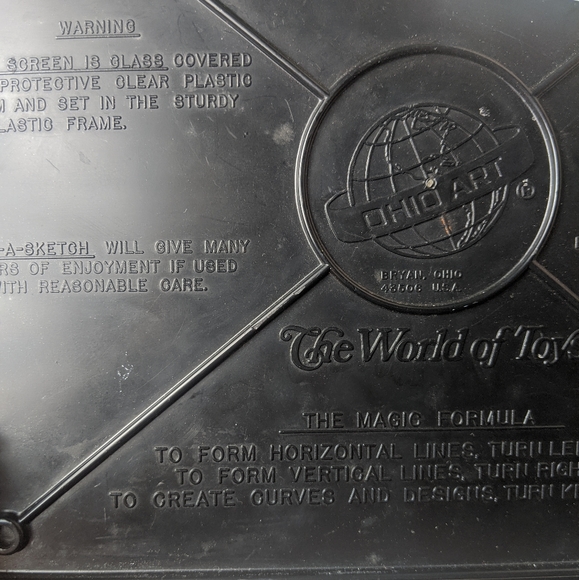 Vintage Etch A Sketch - Picture 2 of 5